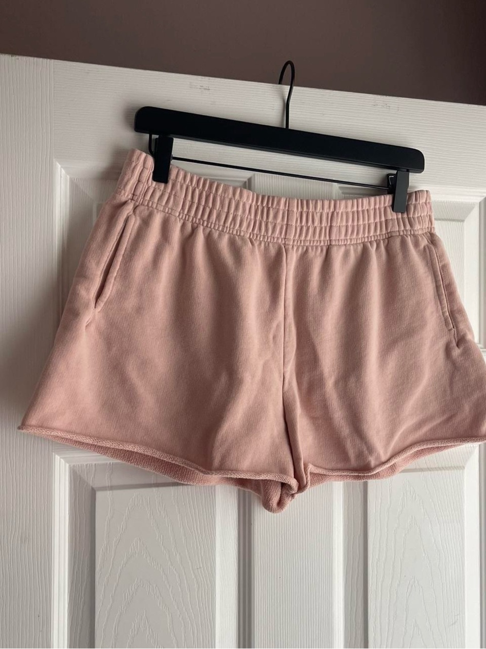 Aerie pink shorts